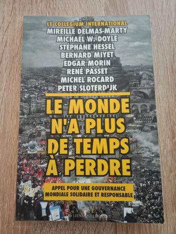 Le monde n'a plus de temps à perdre