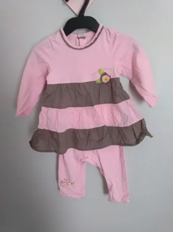 Combinaison fille rose poudré et taupe orchestra 12 mois