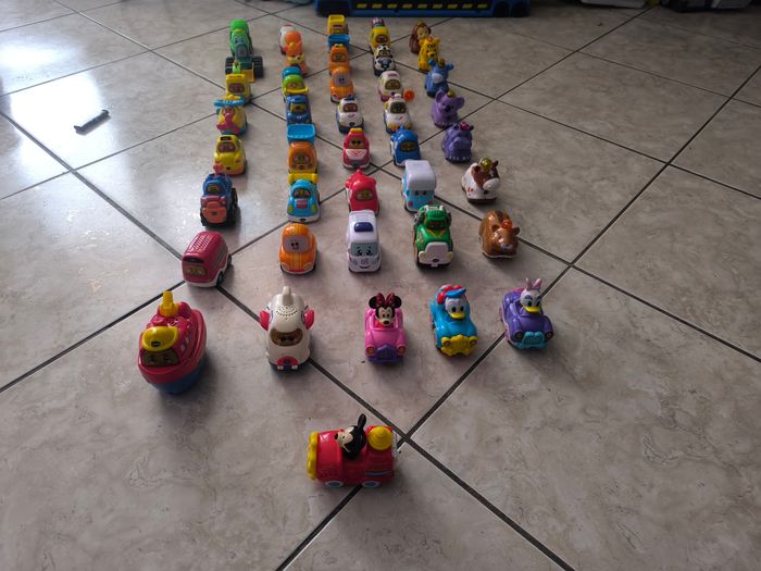 Voiture tut tut bolide