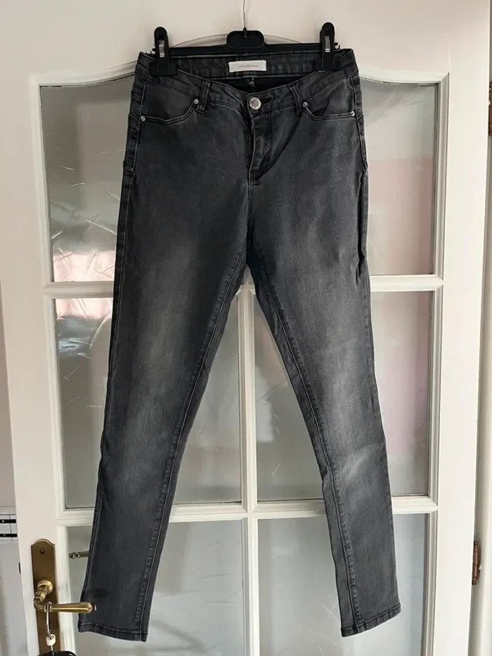 🩷 Jean gris femme