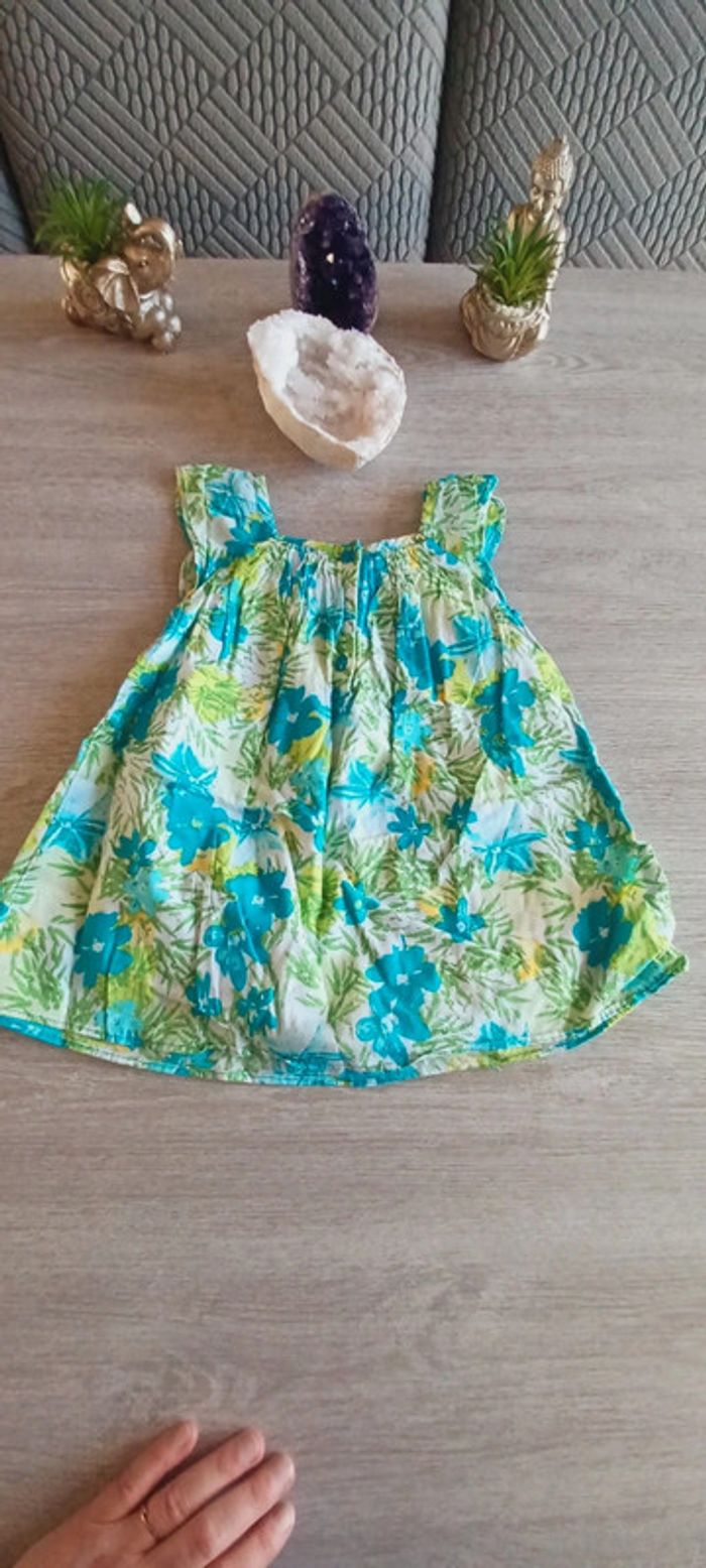 Robe fleurie 12 mois - photo numéro 3