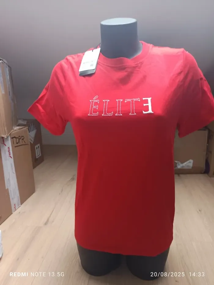 Magnifique tee shirt élite taille xxs