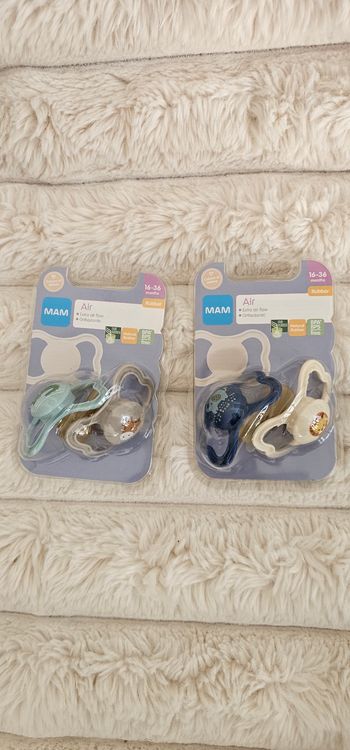 Lot de 4 sucettes 🍭 orthodontiques Mam Air 16-36 mois Neufs