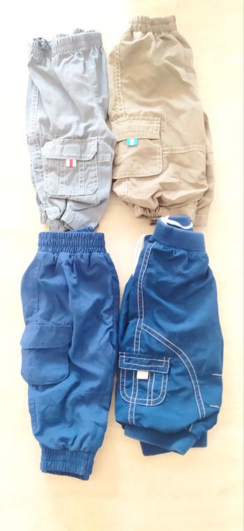 Lot 4 joggings 6 mois