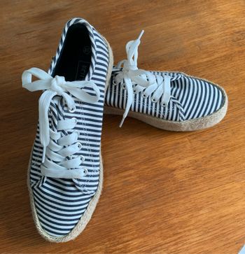 Chaussures marine et blanche Merry Scott 38