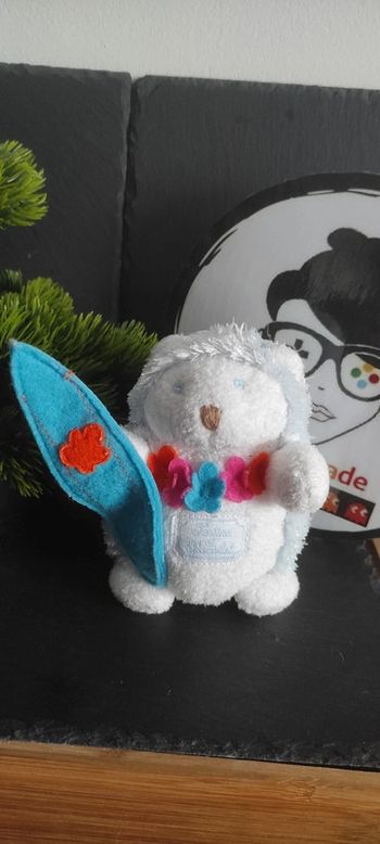 peluche Herisson Blanc Bleu Tartine Et Chocolat Surf collier fleur rose orange