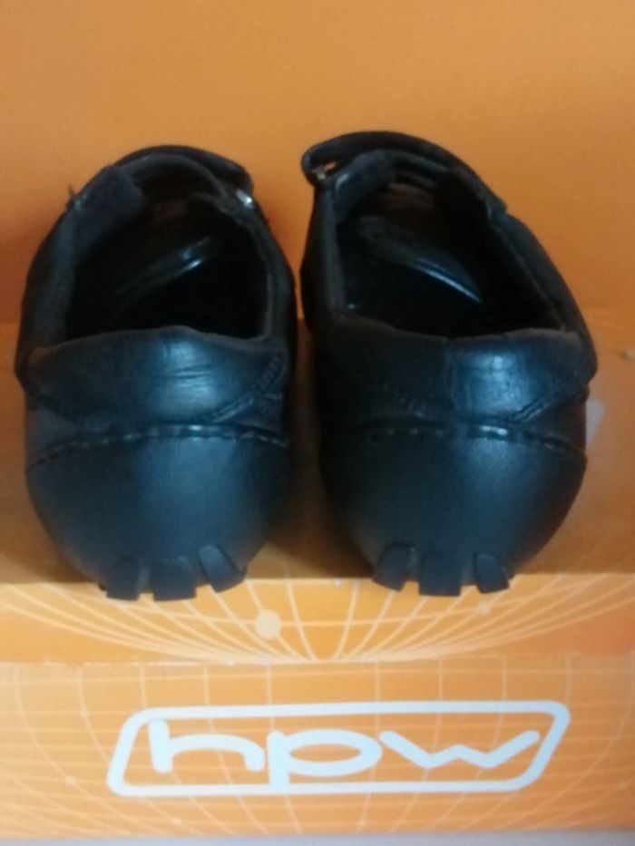 🌸Sneakers noires cuir à scratch confort Pointure 37 🌸 - photo numéro 5