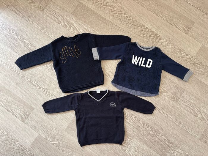 Lot vêtements 12 mois - photo numéro 2