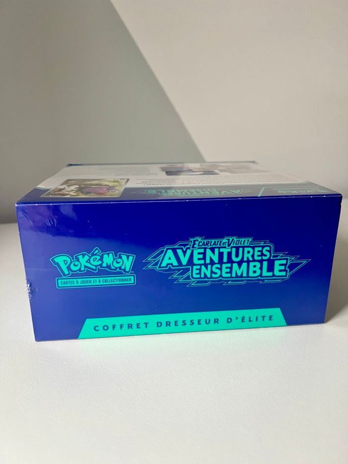 Coffret dresseur d’élite etb aventures ensemble ev09 ev9 cartes Pokémon - photo numéro 3