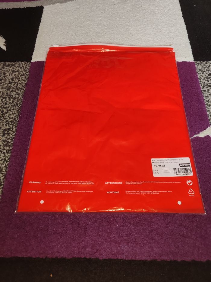 T-shirt supreme pour femme. - photo numéro 6