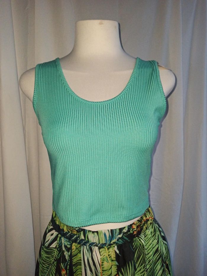 Crop top - photo numéro 3