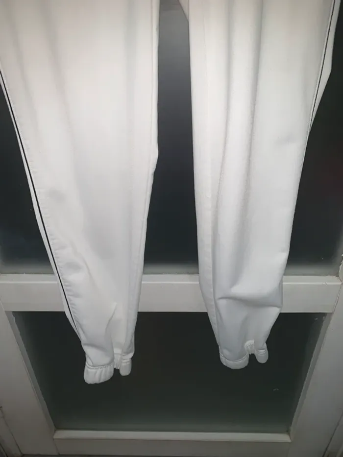 Pantalon Nike blanc jogging homme logo brodé - photo numéro 3