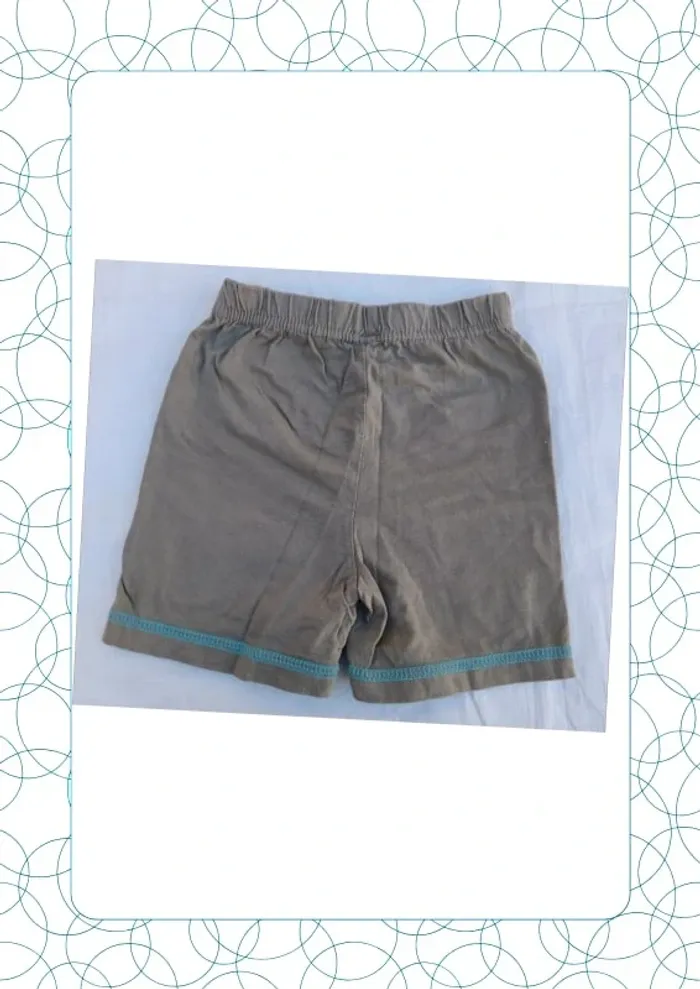 Short 6 mois - photo numéro 4