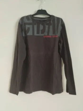 Maillot manches longues taille 12 ans