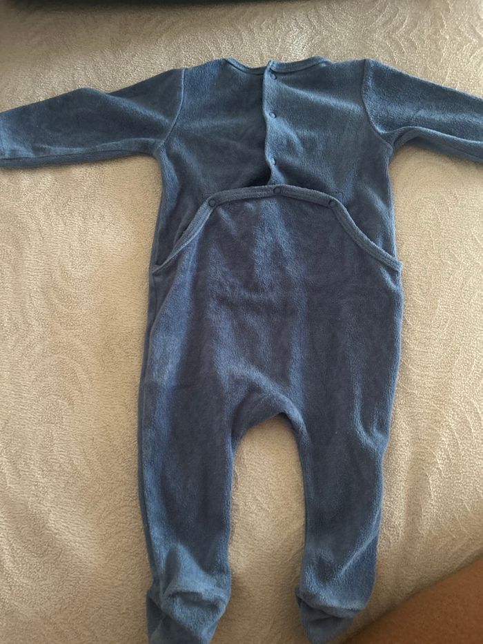 Pyjama - photo numéro 2