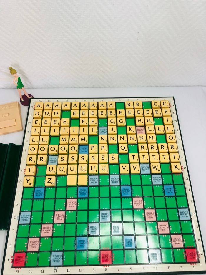 Scrabble de luxe avec minuteur électronique - photo numéro 4