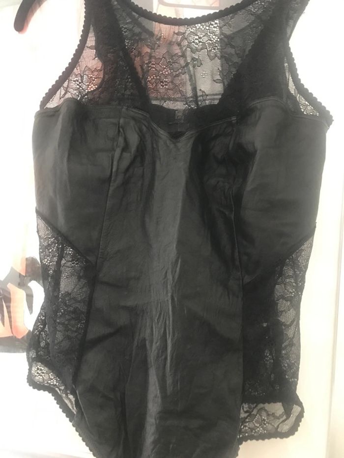 Body undiz dentelle et simili cuir S - photo numéro 2