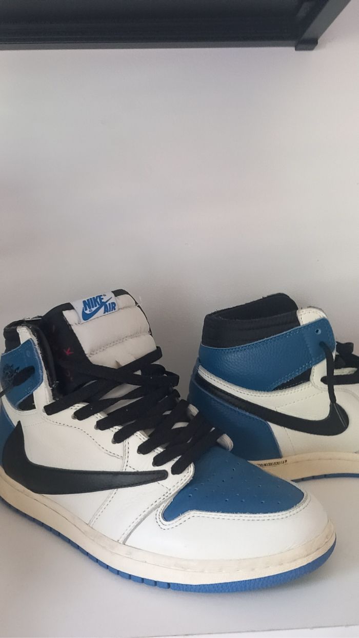 Jordan 1 high Travis Scott fragment