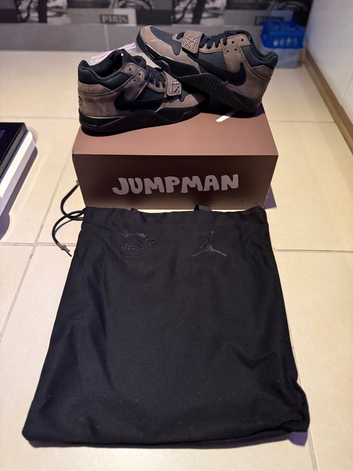 Travis Scott × Air Jordan Jumpman Jack Dark Mocha - photo numéro 2