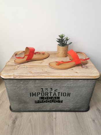 Sandales plates à brides en cuir rouge Gemo Pointure 38