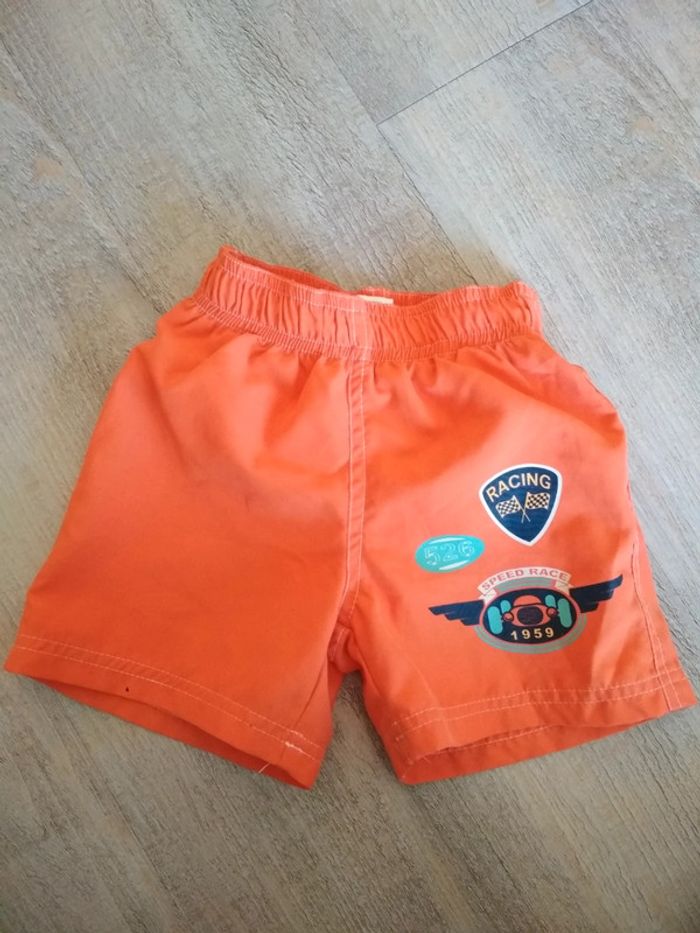 2 maillots de bain 18 mois - photo numéro 2