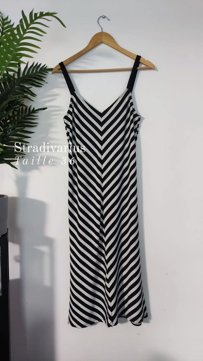 Robe longue d'été stradivarius