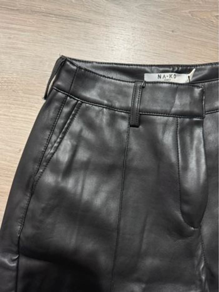 Pantalon simili cuir - photo numéro 2