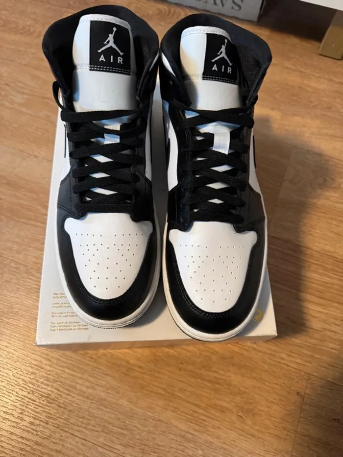 Baskets sneakers montantes Nike air Jordan - photo numéro 10