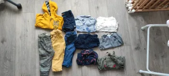 Lot de 11 vêtement 9 mois