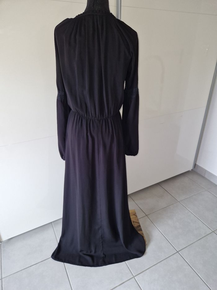 Robes longues noir - photo numéro 3