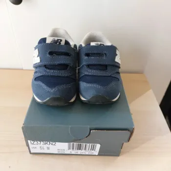 Baskets New Balance 21.5