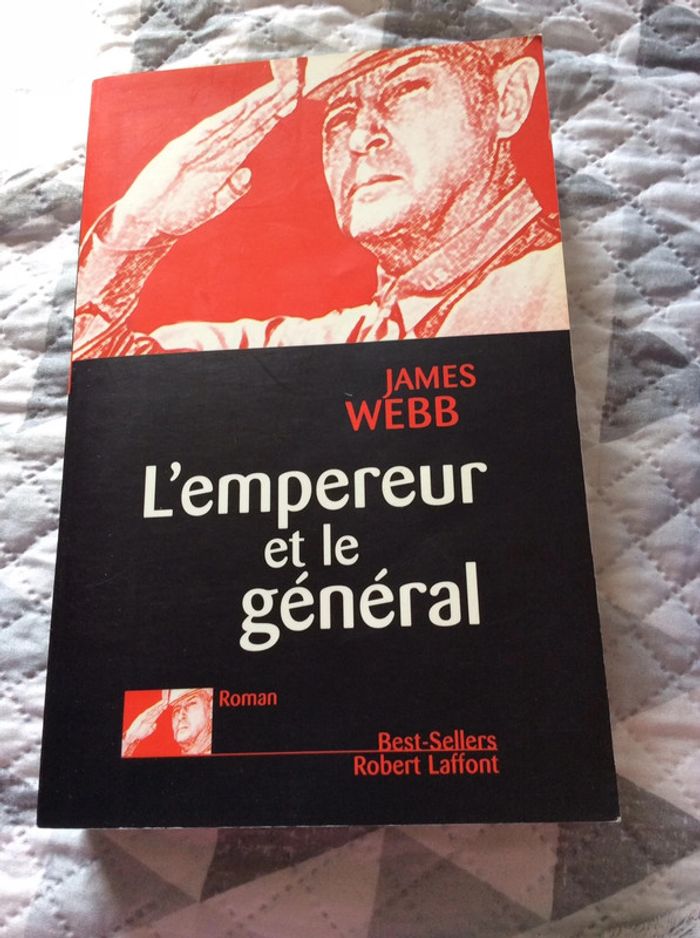 #l’empereur et le général James Webb