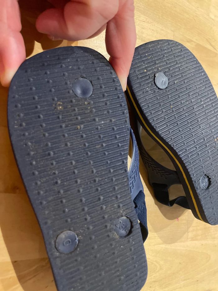 Tongs havaianas 23-24 - photo numéro 4