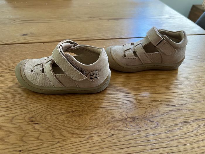 Sandales premiers pas bébé garçon dessus cuir uni – NA! beige taille 21 neuf - photo numéro 4