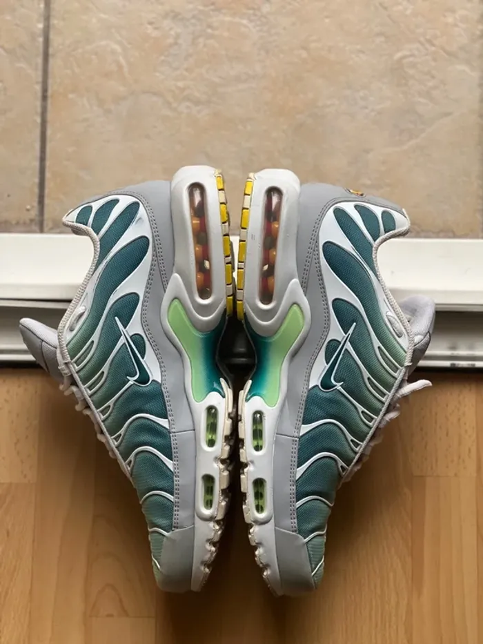 Nike air max plus ghost green 44.5 - photo numéro 2