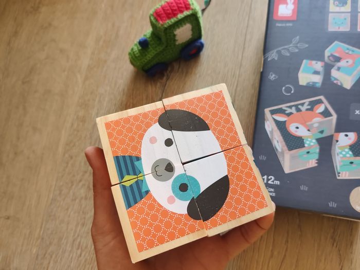 Jeu jouet bois cube Janod dans boîte dès 12 mois - photo numéro 2