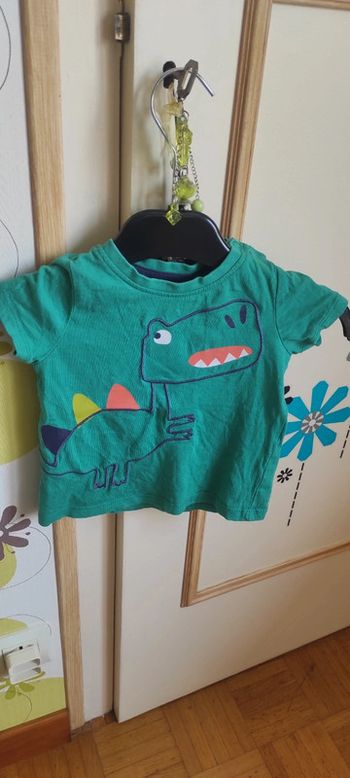 Tee shirt dinausaure