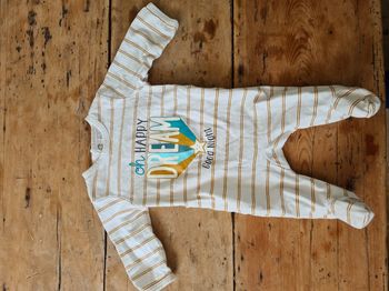 Pyjama léger 1 mois