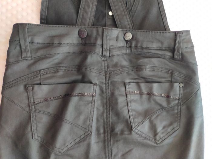 Robe salopette - photo numéro 5