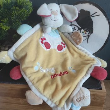 Doudou plat chien jaune Super Doudou Baby nat bn302 bleu orange blanc Empreintes