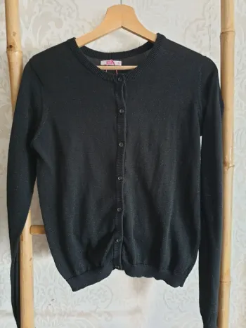 Gilet cardigan noir WE