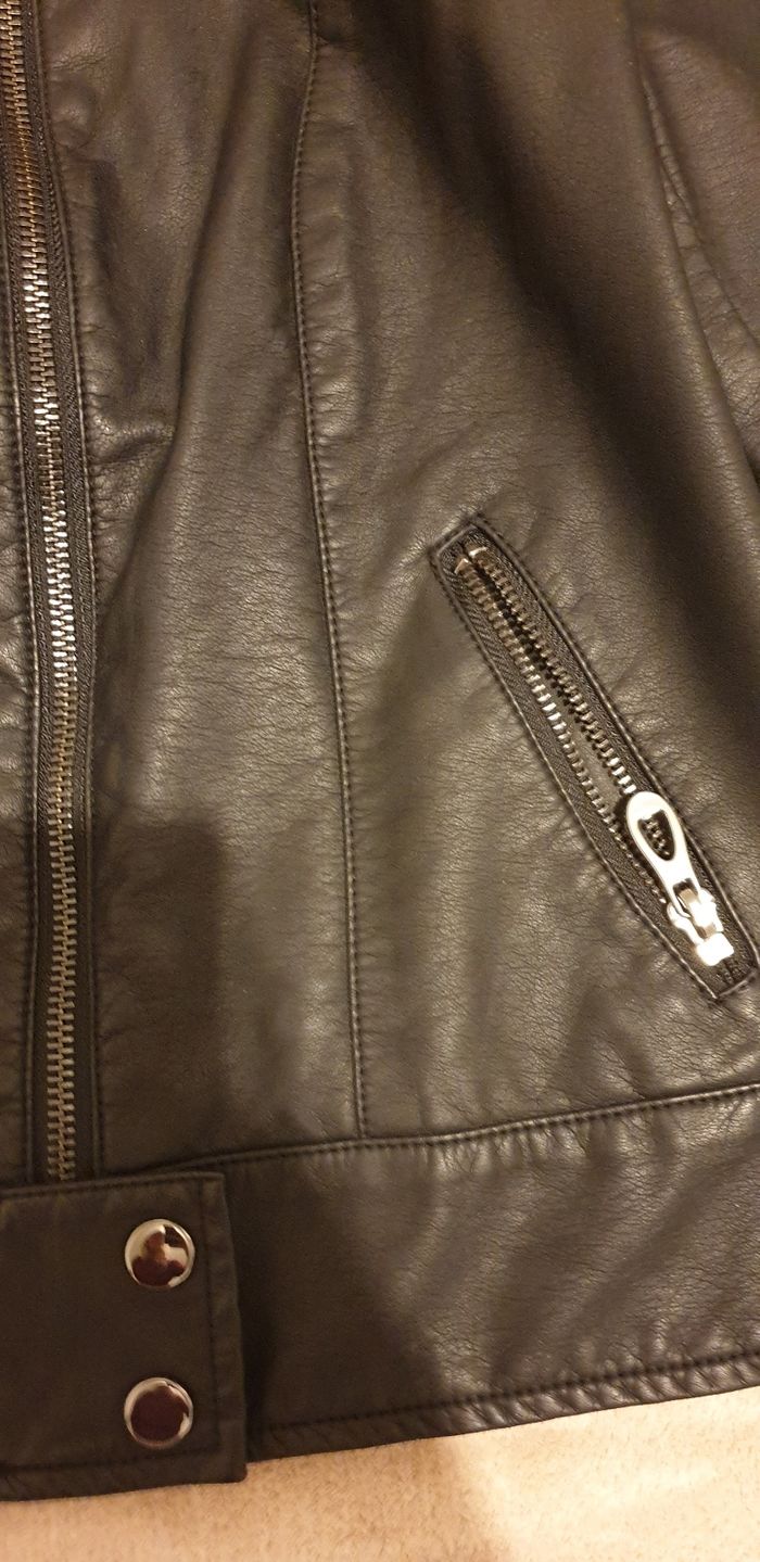 Veste courte noire - photo numéro 7