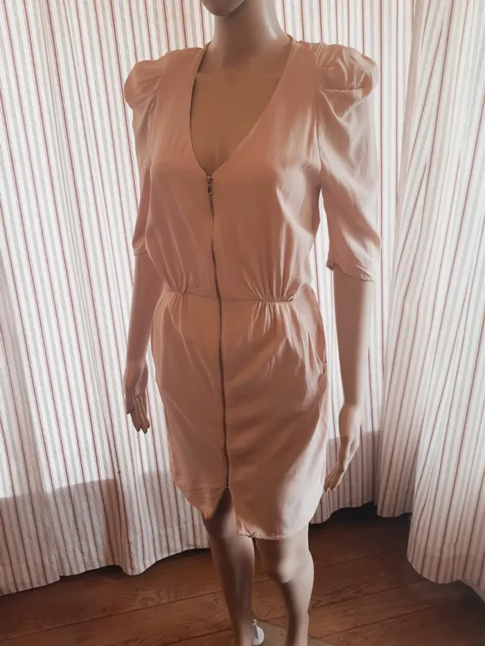 Magnifique Robe rose Sandro taille 1 (fr 36) - photo numéro 3