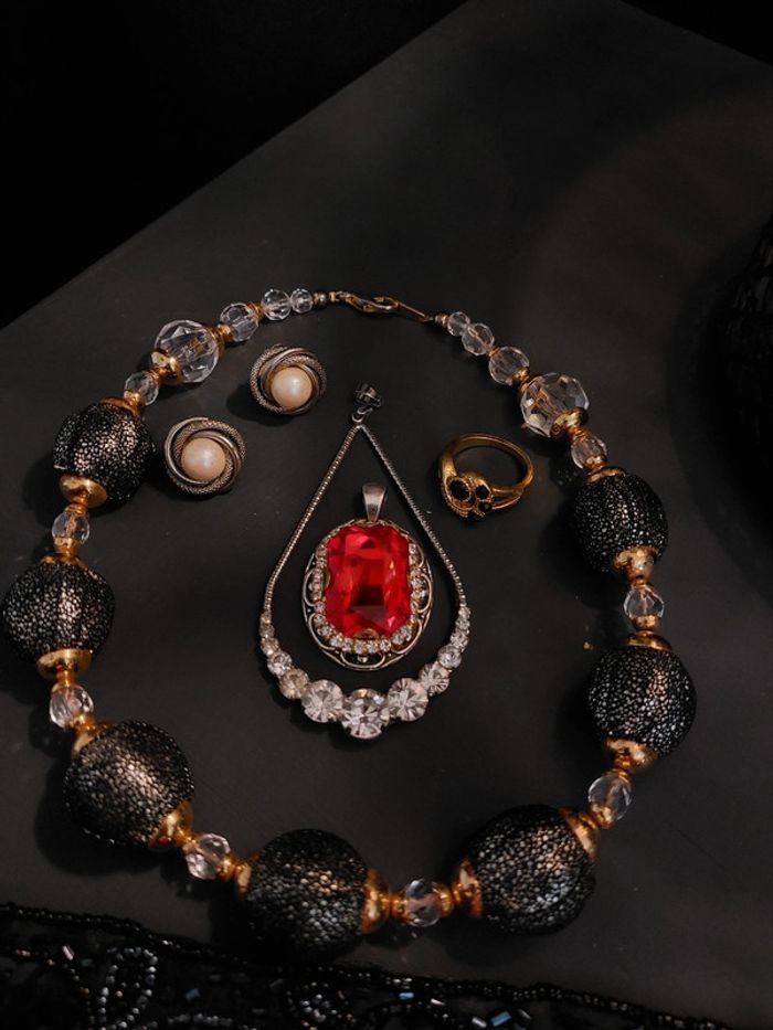 Lot de bijoux vintage gothique chic 🌿 - photo numéro 3