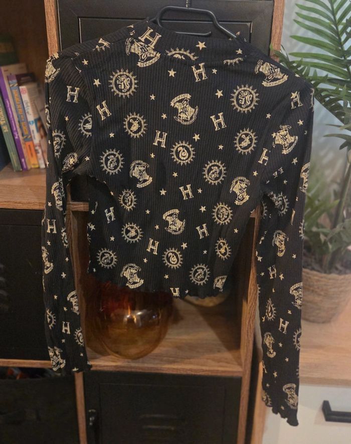 Tee sheart H&M, harry potter, manches longues