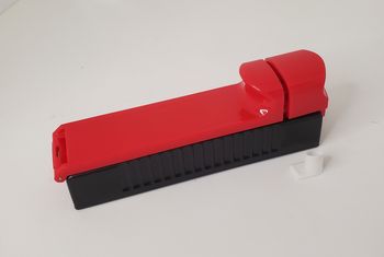 Machine à tuber rouge 