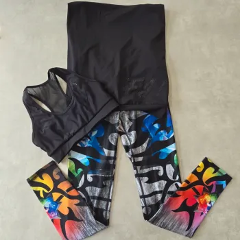 Ensemble fitness ou danse legging brassière et top