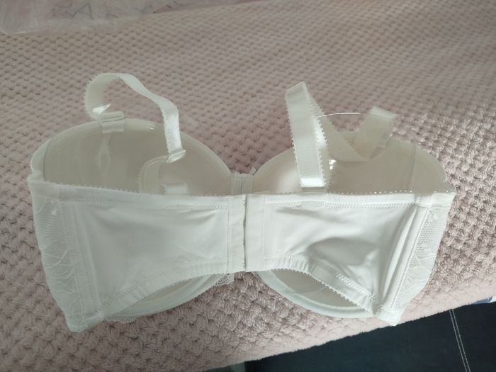 Soutiens gorge neuf avec étiquette - photo numéro 3