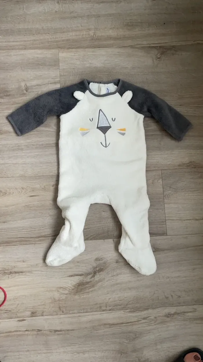 Pyjama 9 mois