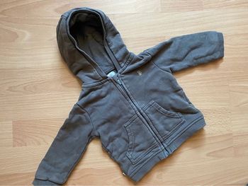 Beau gilet à capuche marron Obaïbi T. 6 mois/67 cm garçon TBE